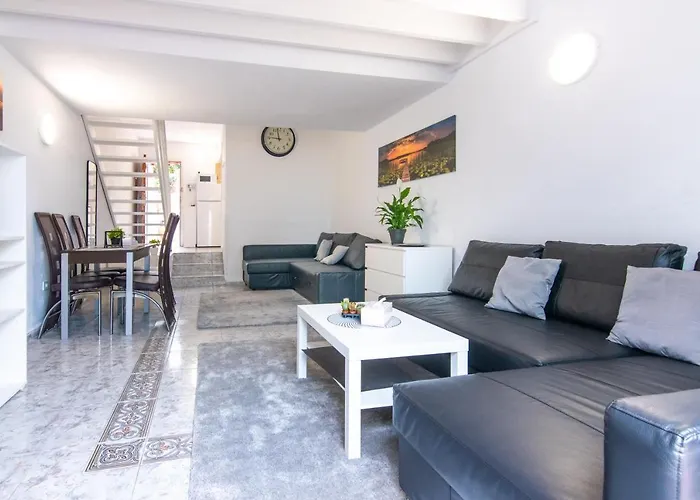 Casa De Palmeras Costa Adeje (Tenerife)