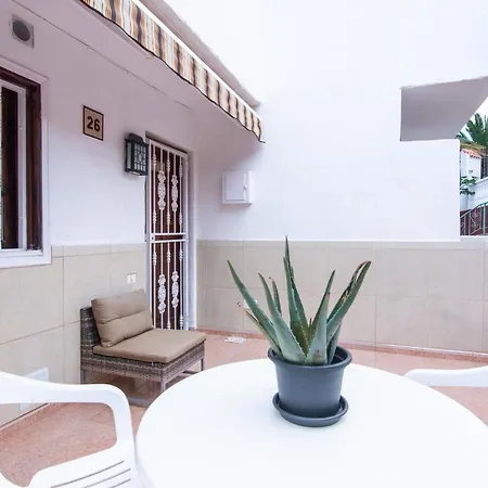 Casa De Palmeras * アデヘ